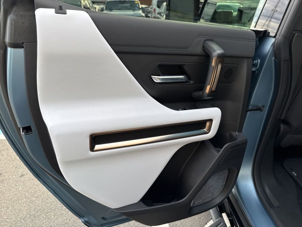 Used 2024 GMC Hummer EV 3X w/ Omega Edition image 45