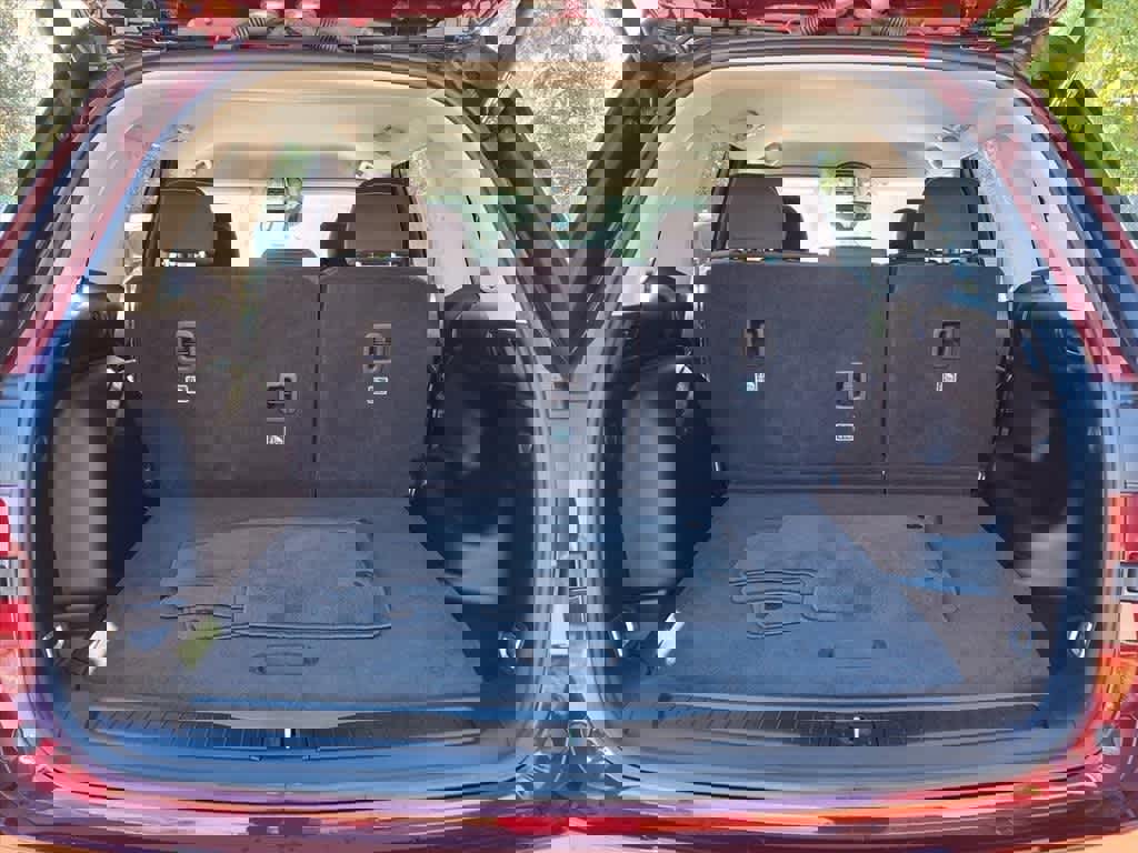 Used 2023 Jeep Grand Cherokee Laredo w/ Luxury Tech Group I image 7