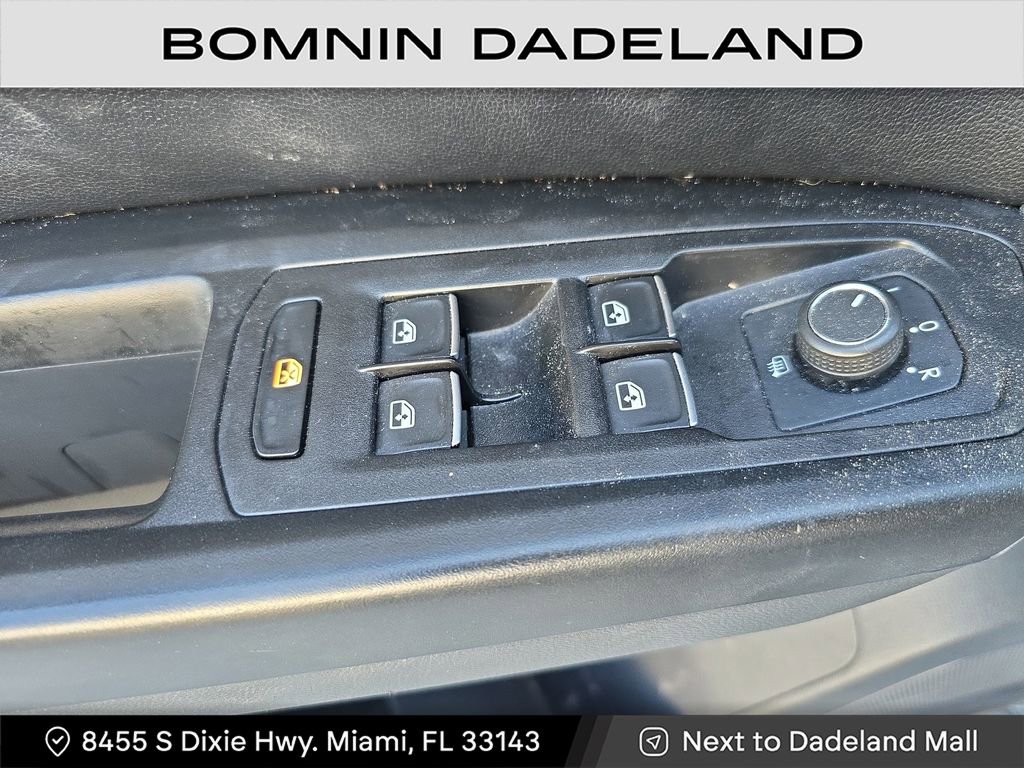 Used 2019 Volkswagen Atlas SE image 24