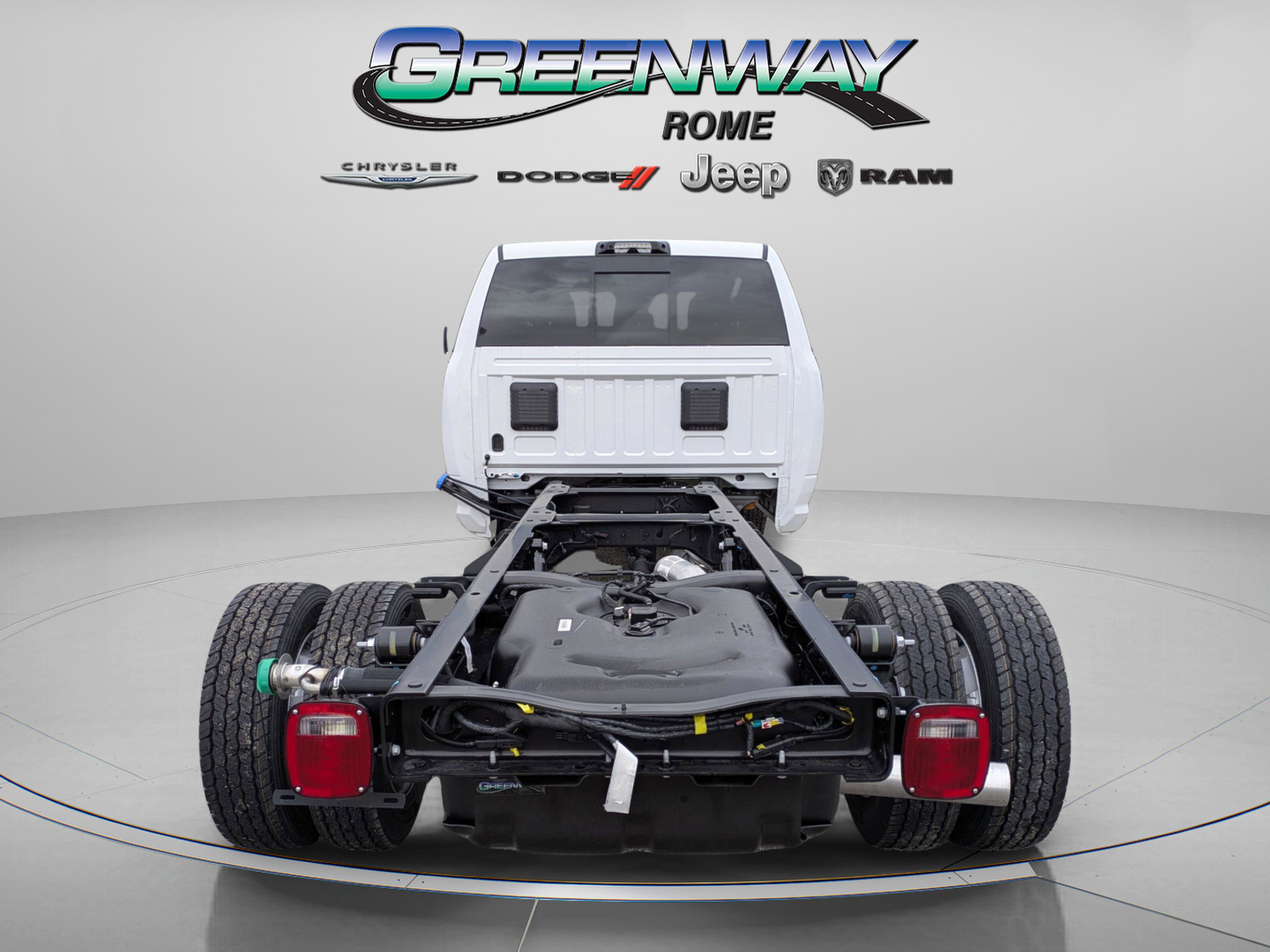 New 2026 RAM 5500 Tradesman image 3