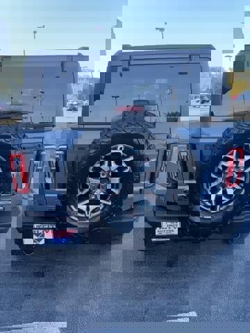 New 2025 Ford Bronco Badlands image 2