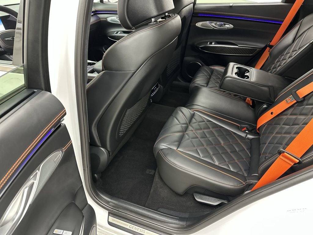 Certified 2026 Genesis GV70 3.5T Sport Prestige AWD/4WD image 23