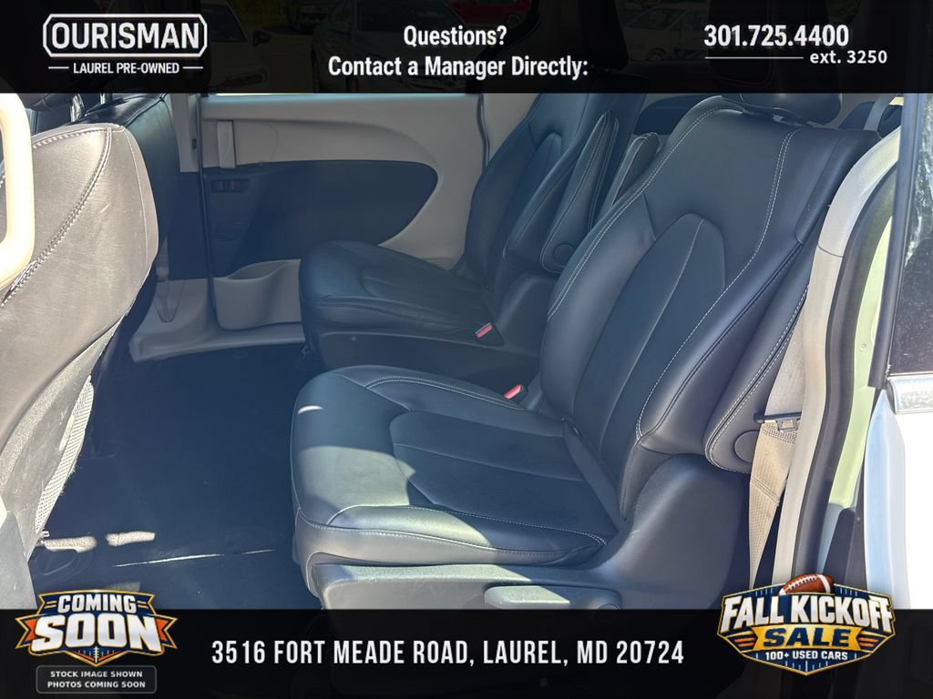 Used 2024 Chrysler Pacifica Limited FWD image 18