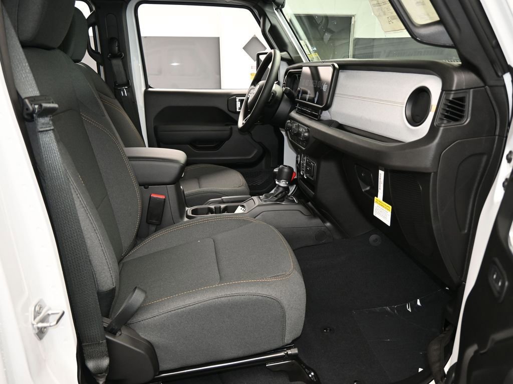 New 2026 Jeep Gladiator Sport AWD/4WD image 36