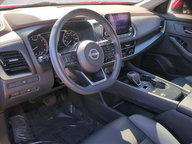 Used 2023 Nissan Rogue SV w/ SV Premium Package image 10