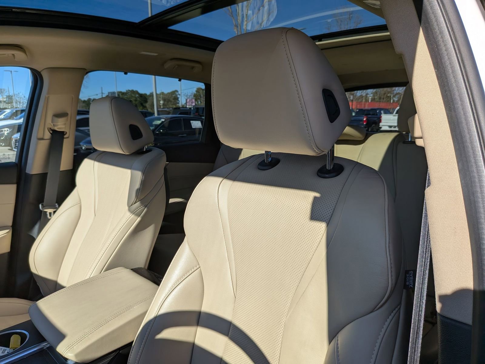 Used 2023 Acura MDX SH-AWD w/ Technology Package image 15