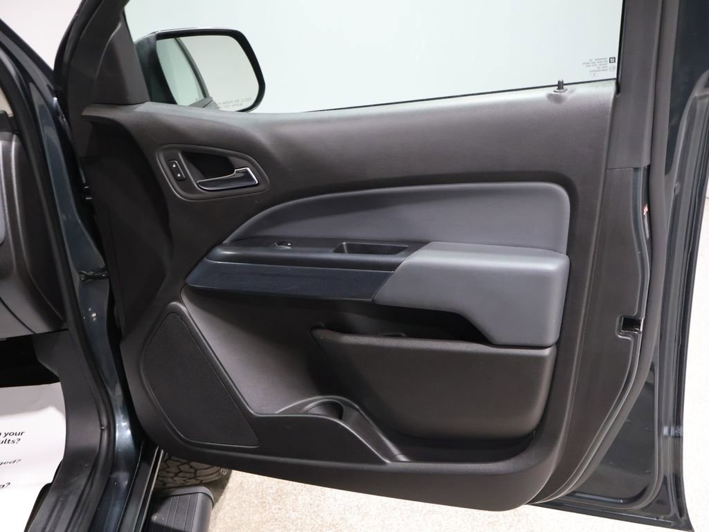 Used 2017 Chevrolet Colorado Z71 image 22