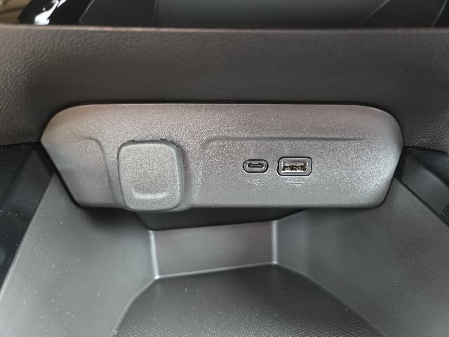 New 2026 Chevrolet Trax LT w/ Driver Confidence Package FWD image 12