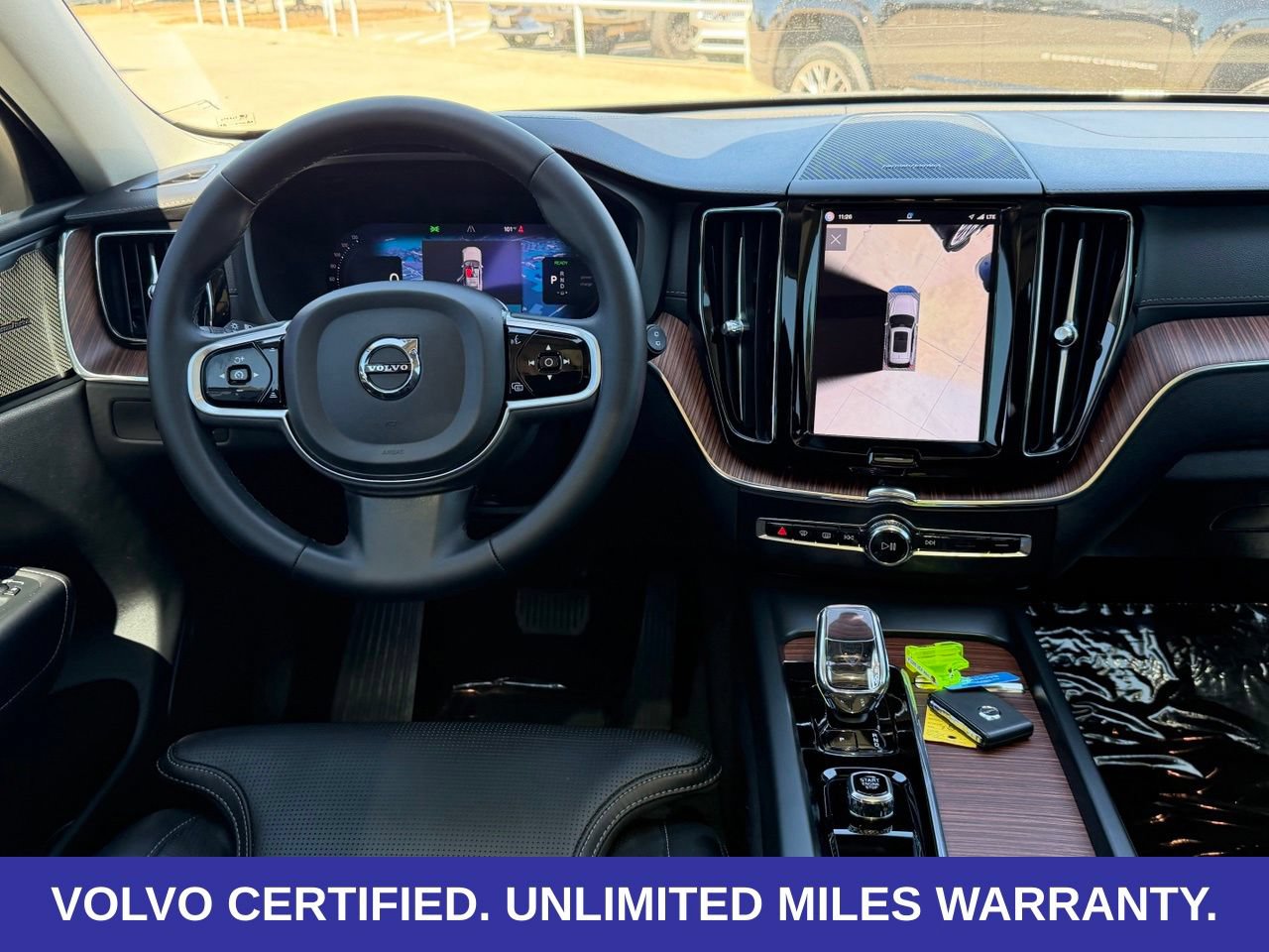 Certified 2024 Volvo XC60 T8 Ultimate w/ Protection Package Premier AWD/4WD image 14