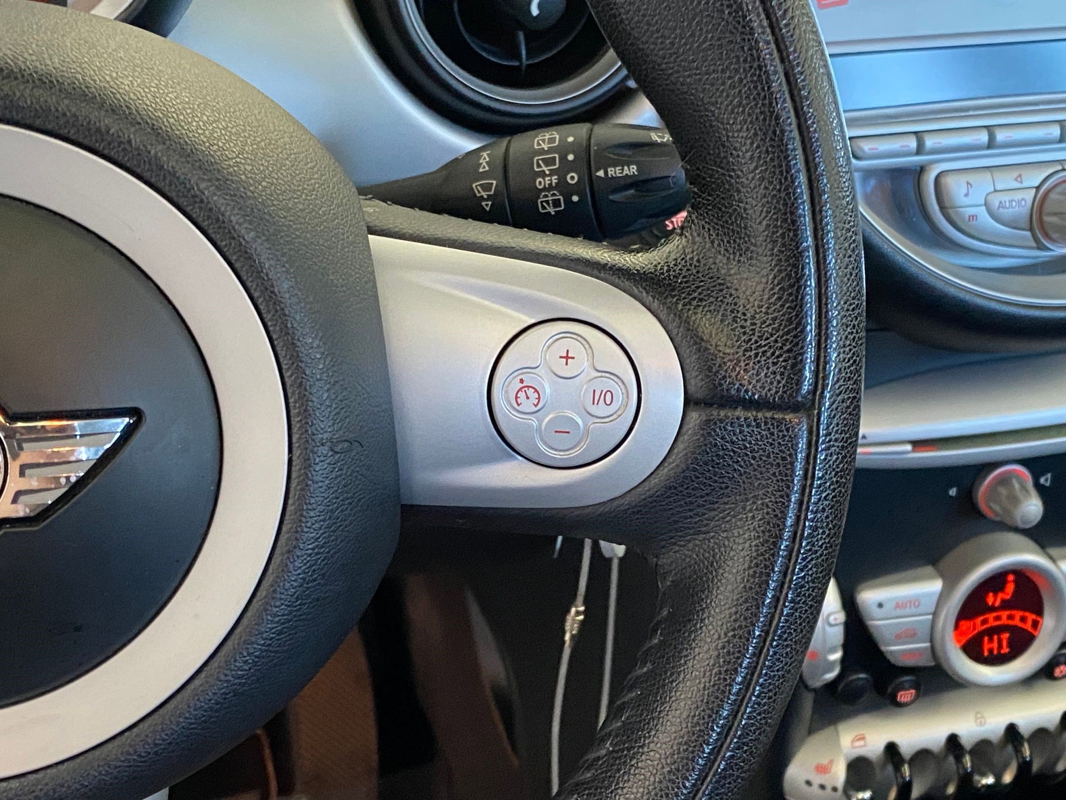 Used 2010 MINI Cooper Hardtop image 26