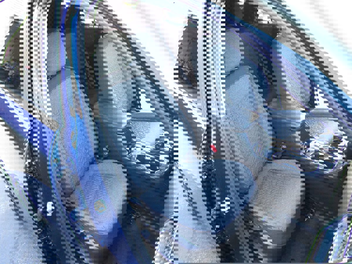 Used 2022 Chevrolet Equinox LT image 32