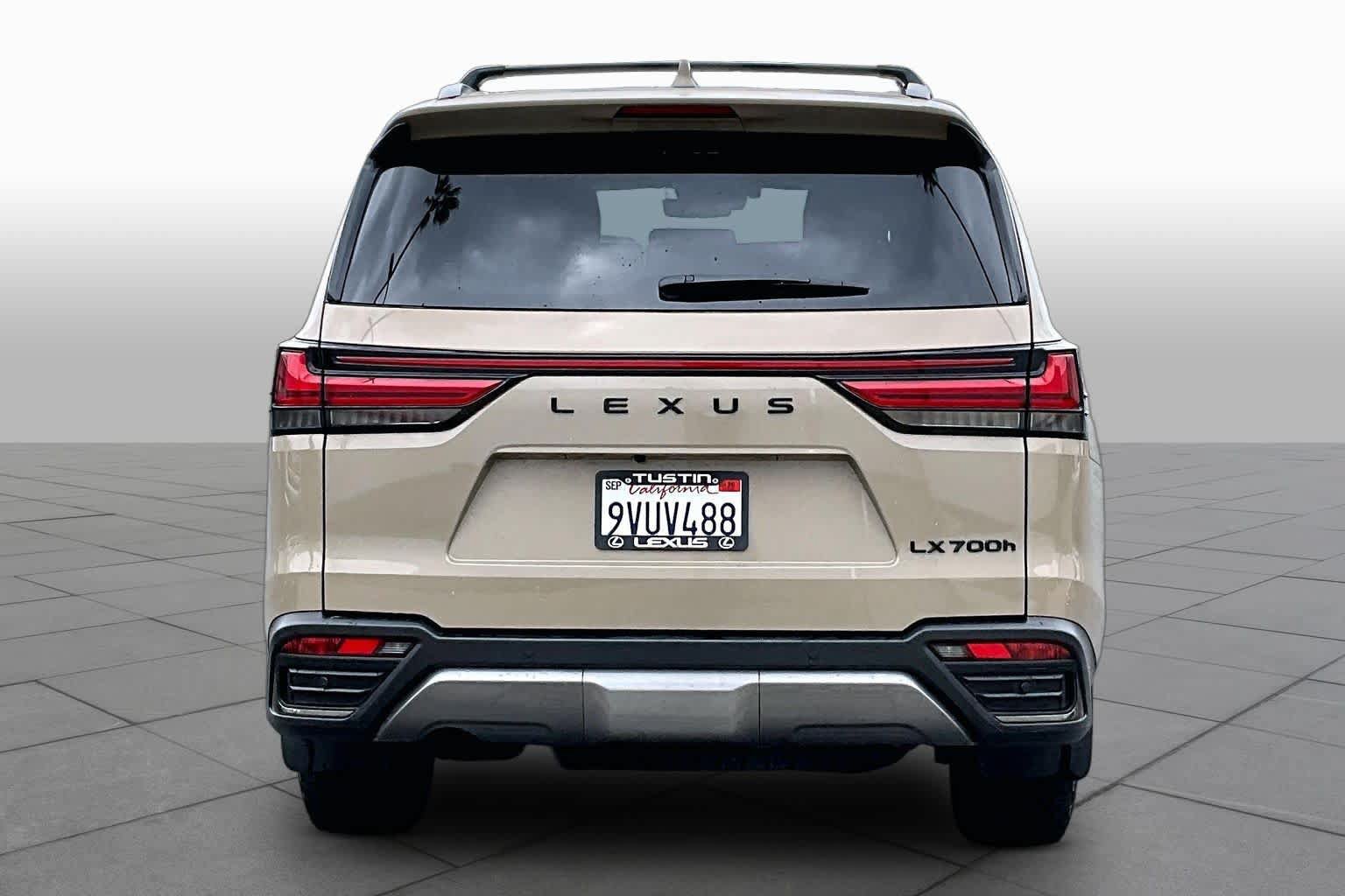 Used 2025 Lexus LX 700h Overtrail AWD/4WD image 5