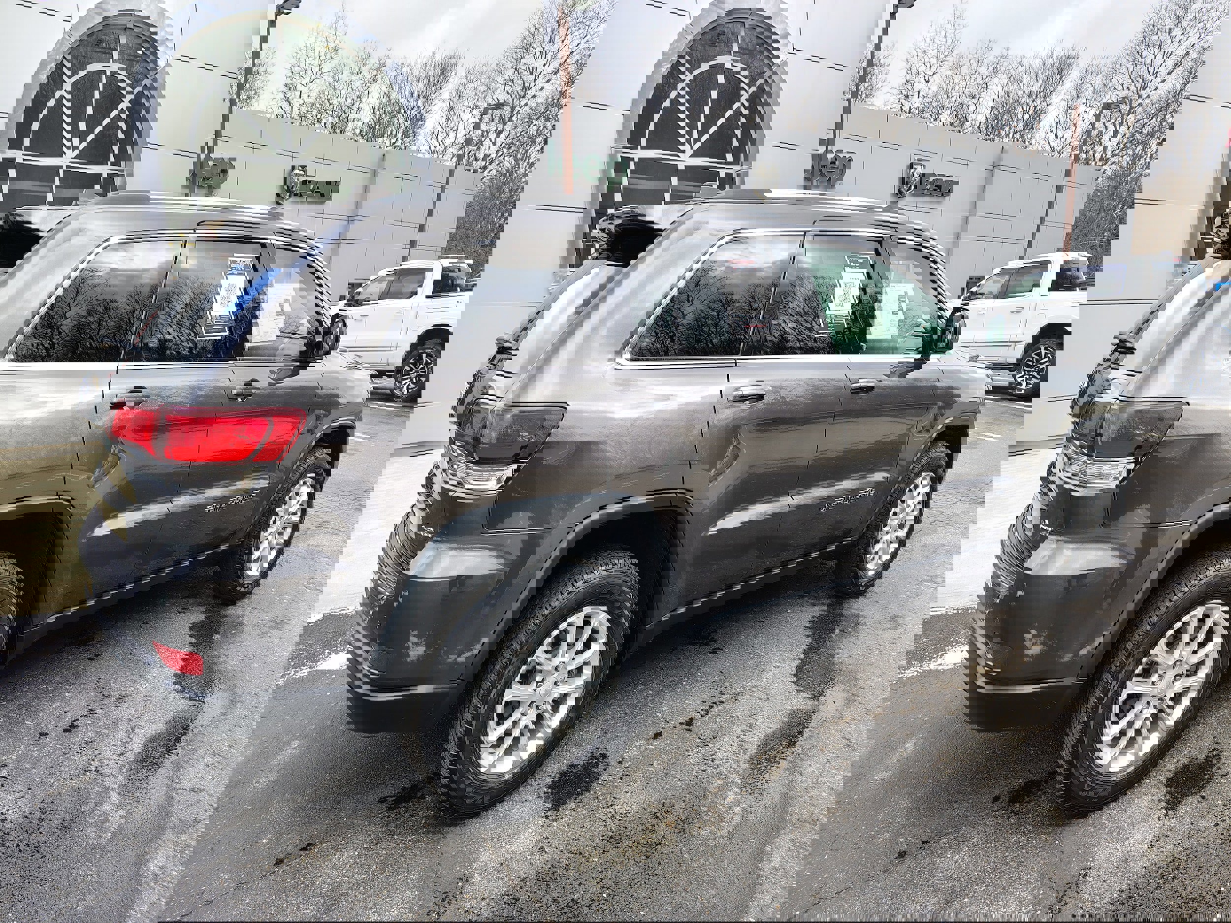 Certified 2021 Jeep Grand Cherokee Laredo image 14