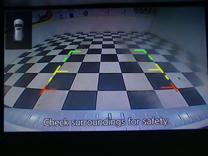 Used 2019 Nissan Pathfinder SV image 9