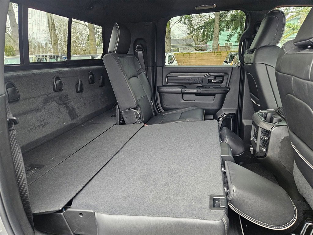 New 2026 RAM 3500 Limited image 17