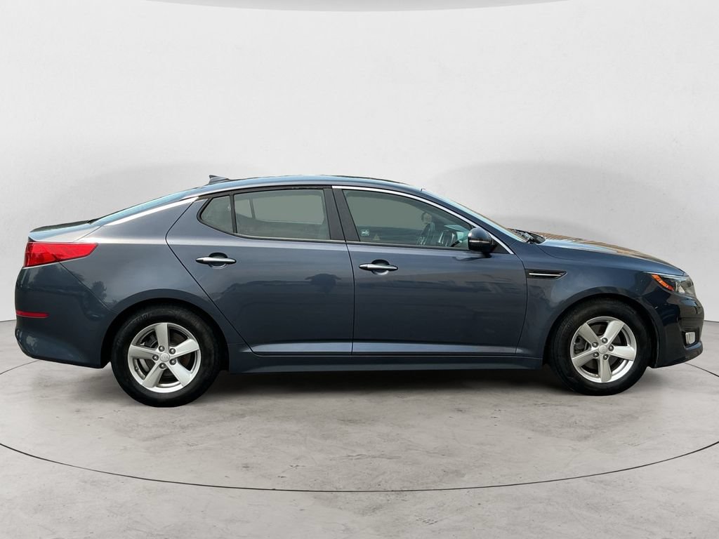 Used 2015 Kia Optima LX FWD image 4