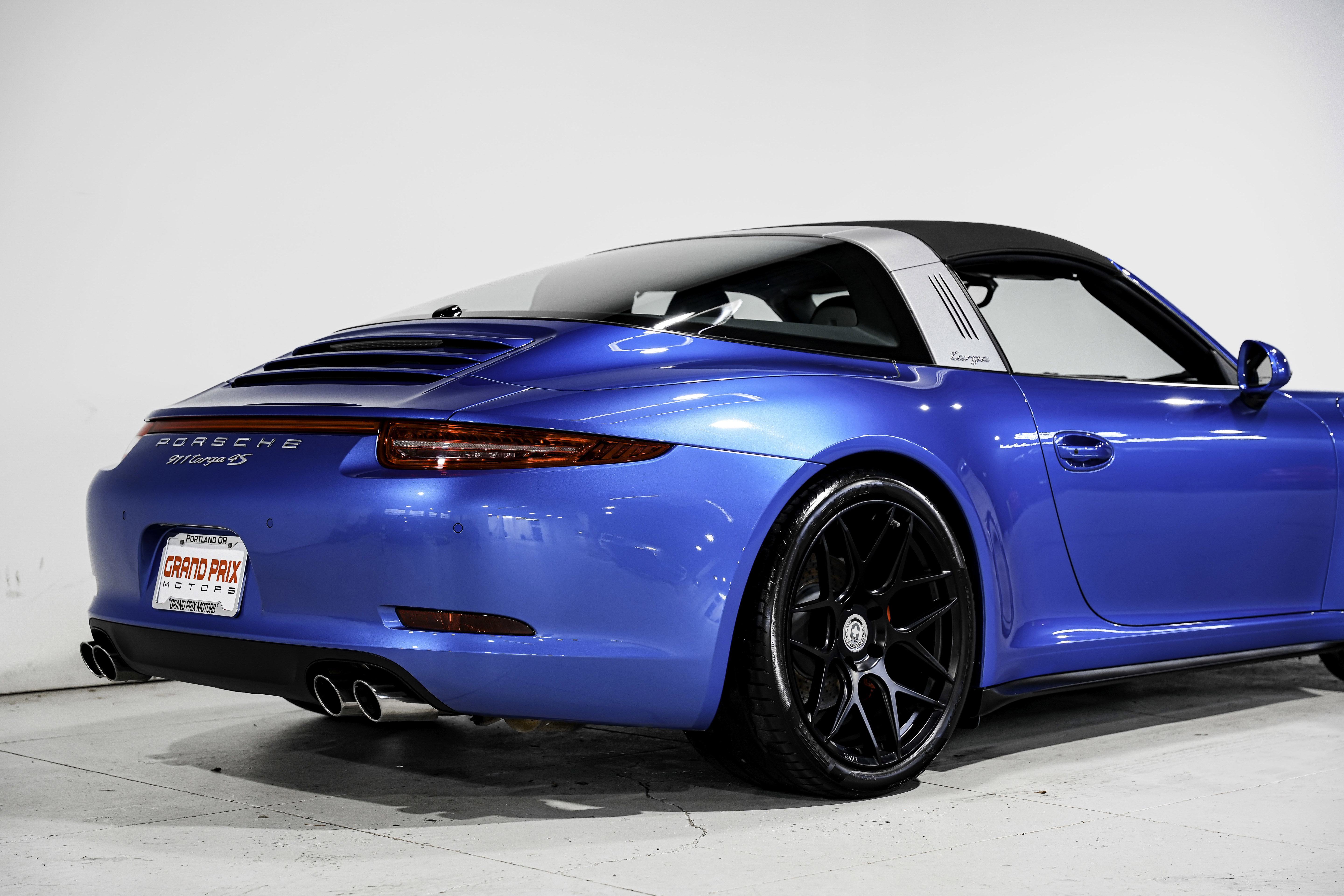 Used 2016 Porsche 911 Targa 4S AWD/4WD image 35