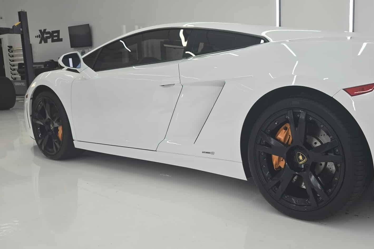 Used 2011 Lamborghini Gallardo LP 550-2 Bicolore image 4
