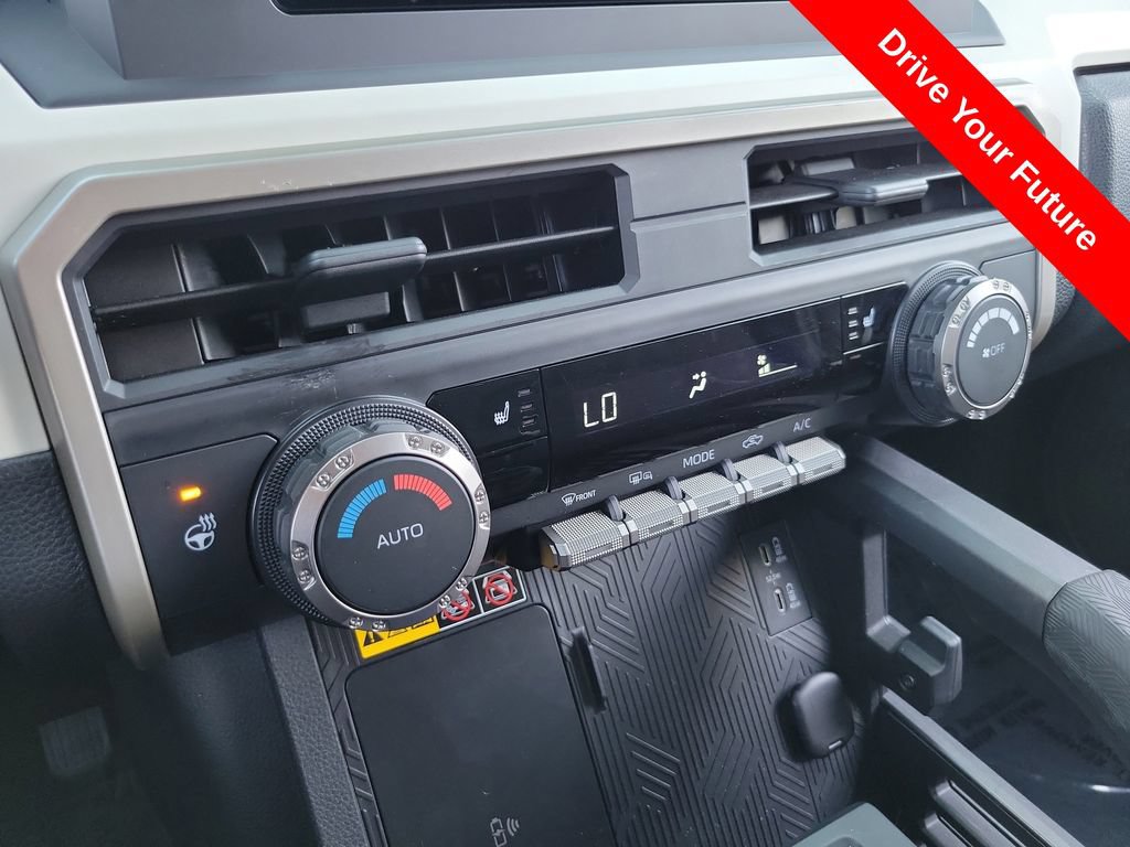 Used 2024 Toyota Tacoma TRD Off-Road w/ TRD Off Road Upgrade Package AWD/4WD image 10