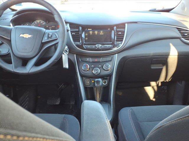 Used 2018 Chevrolet Trax LS FWD image 14