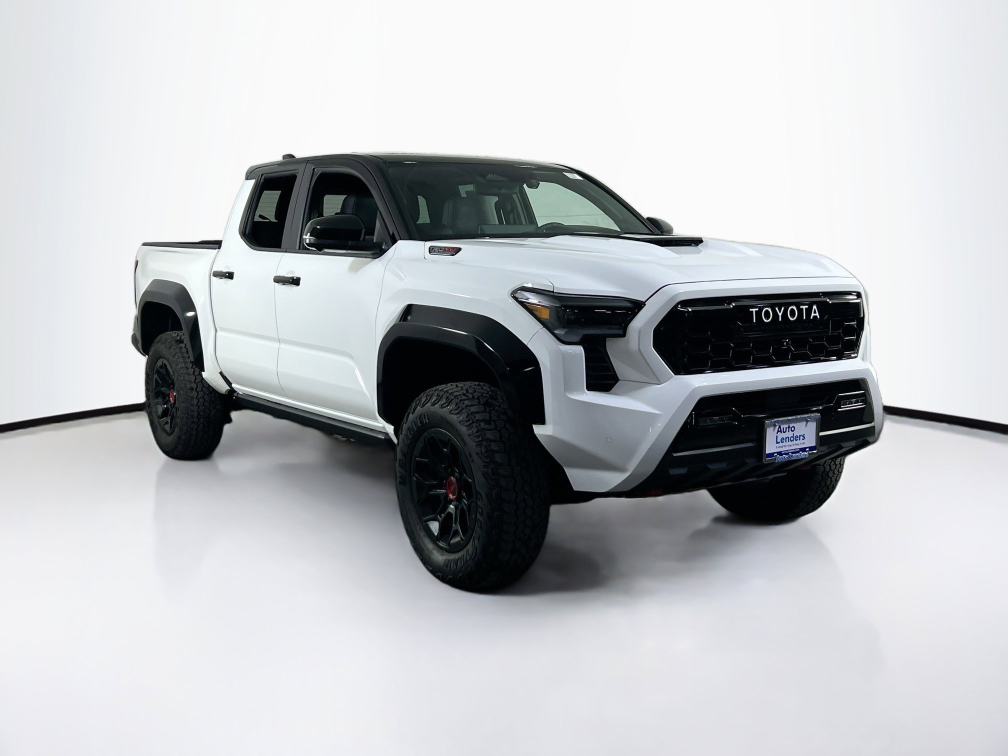 Used 2025 Toyota Tacoma TRD Pro w/ Tow Tech Package AWD/4WD image 3