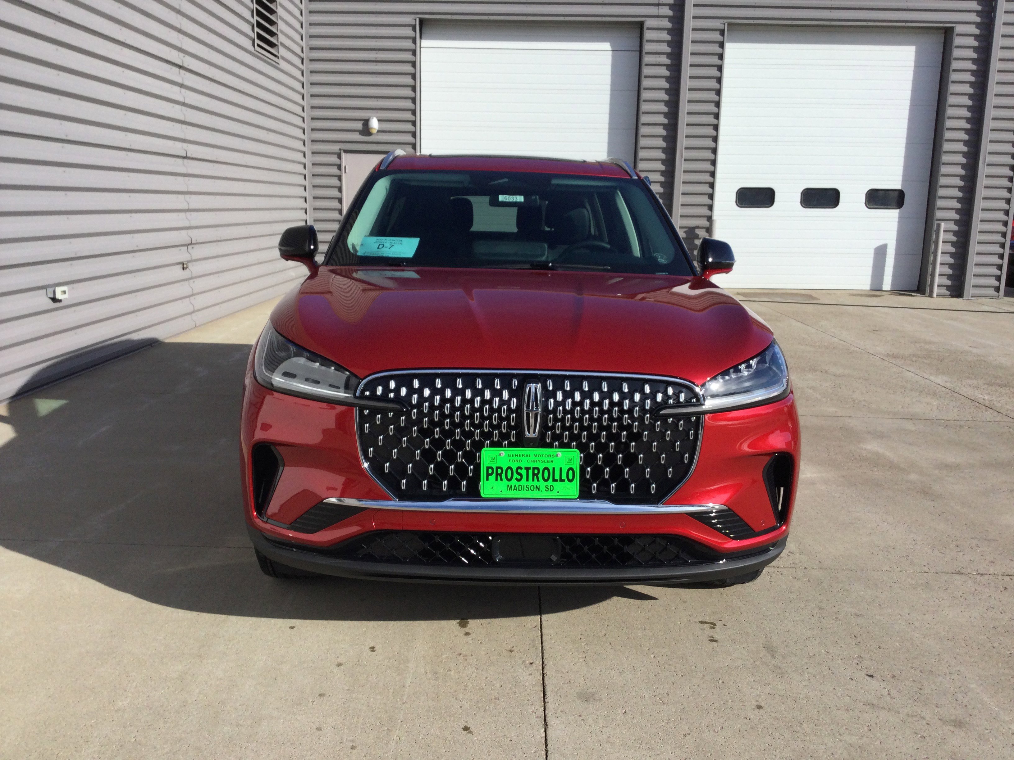 New 2026 Lincoln Aviator AWD image 3