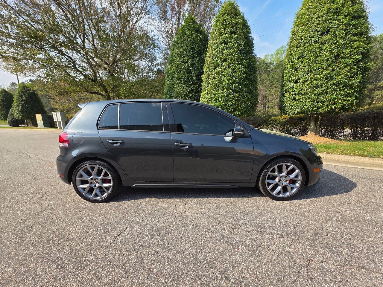 Used 2013 Volkswagen GTI Driver's Edition FWD image 6