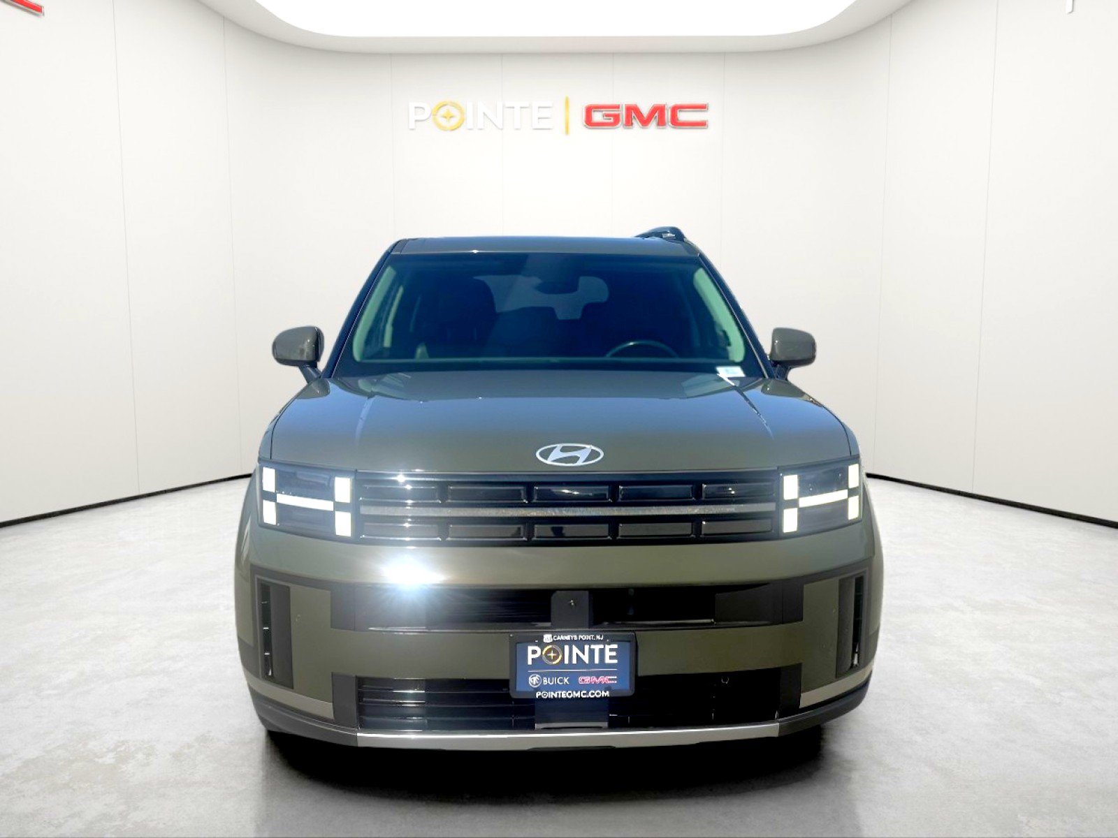 Used 2024 Hyundai Santa Fe Limited AWD/4WD image 8