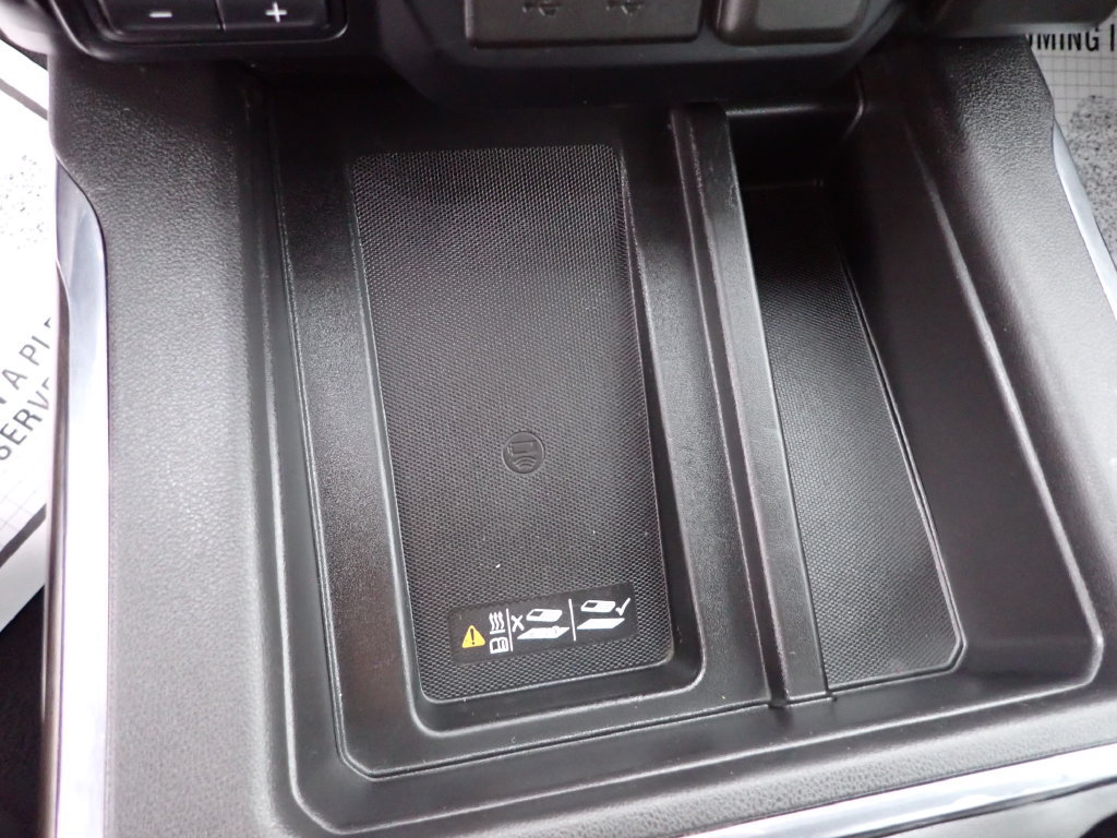 Used 2019 GMC Sierra 1500 SLT w/ SLT Convenience Package AWD/4WD image 8
