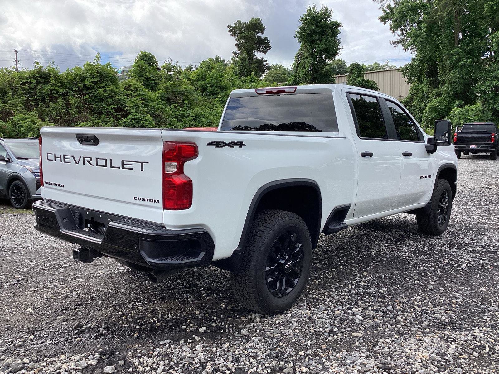 Used 2026 Chevrolet Silverado 2500 Custom w/ Custom Value Package AWD/4WD image 4