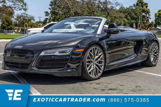 Used 2014 Audi R8 V10 w/ Full Leather Package AWD/4WD image 1