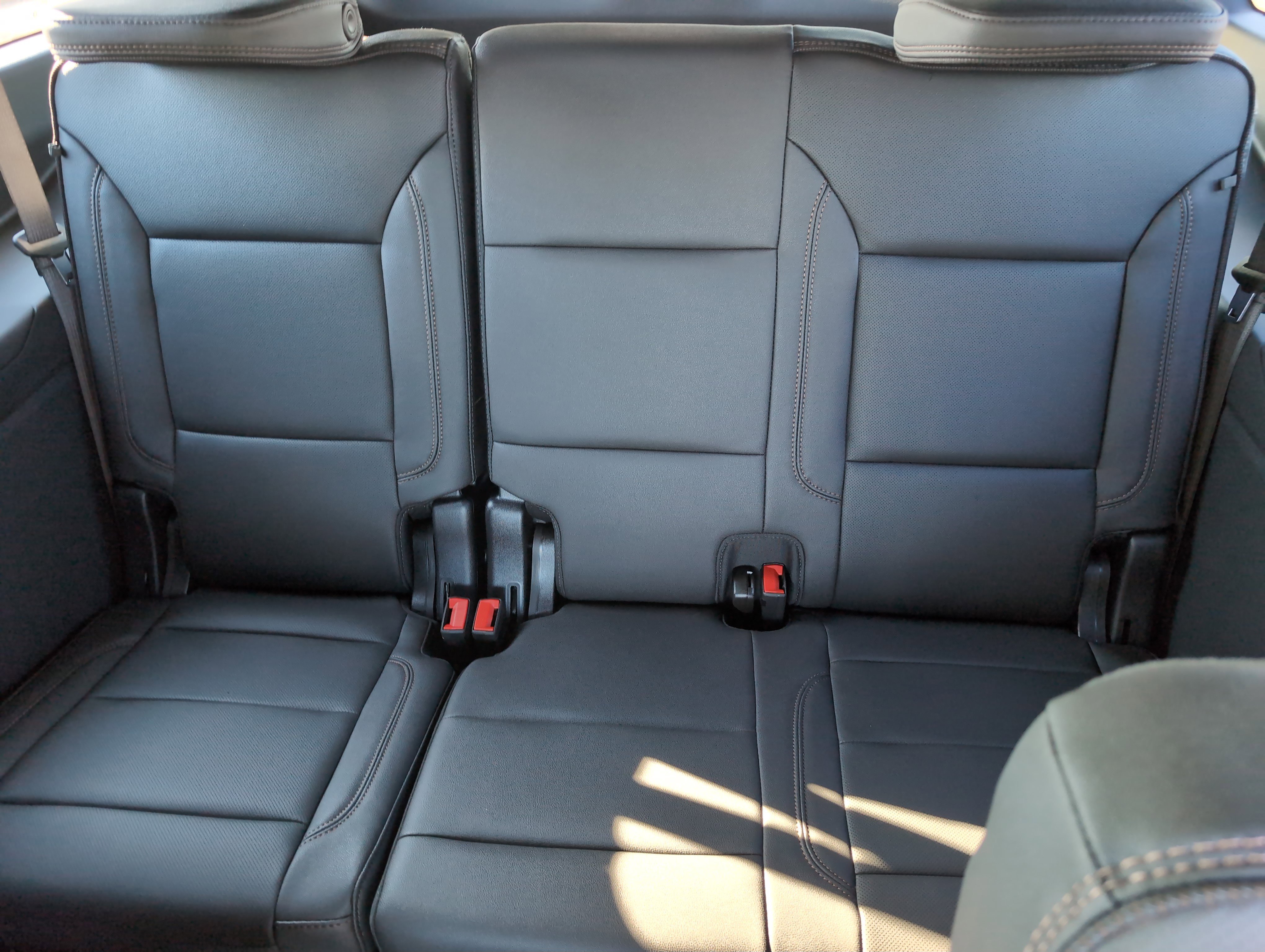 New 2026 Chevrolet Suburban High Country w/ LPO, Illumination Package image 29