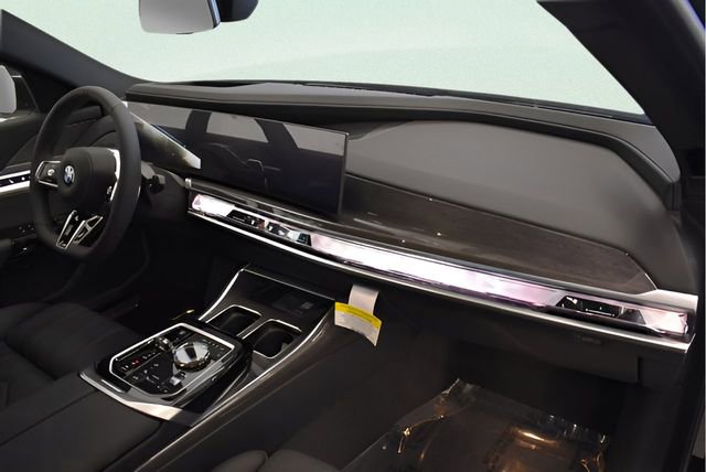 New 2026 BMW 760i xDrive AWD/4WD image 16