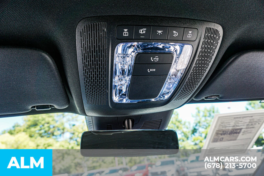 Used 2025 Mercedes-Benz GLA 250 image 32