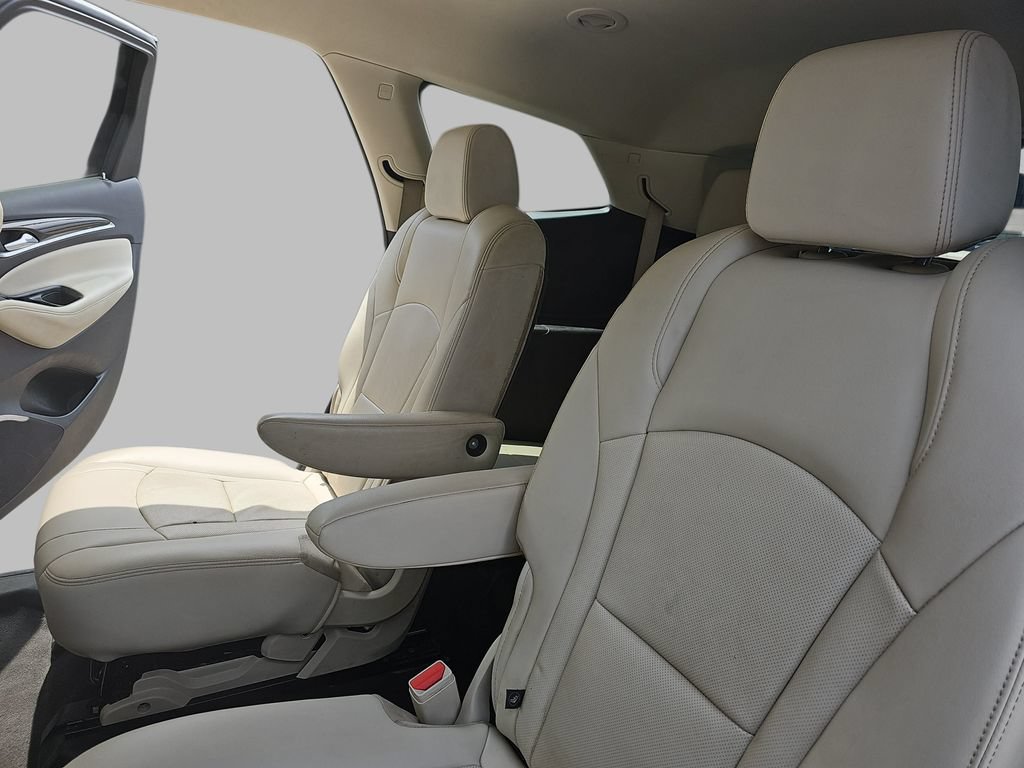Certified 2024 Buick Enclave Essence w/ Trailering Package, 5000 lbs. AWD/4WD image 18