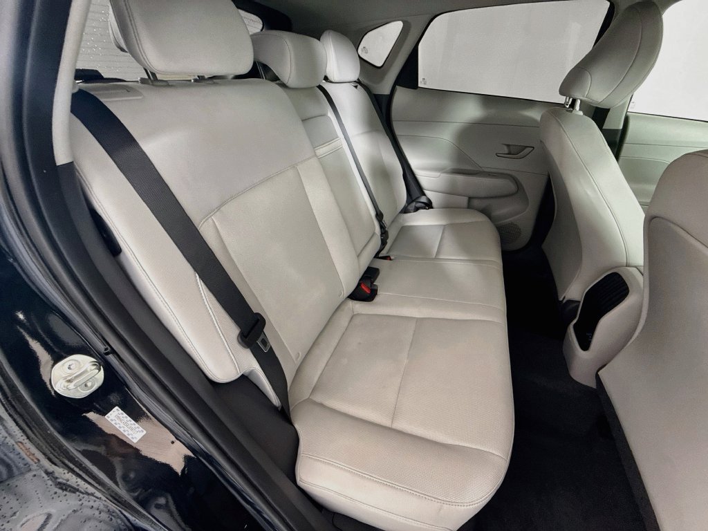 Used 2024 Hyundai Kona SE AWD/4WD image 24