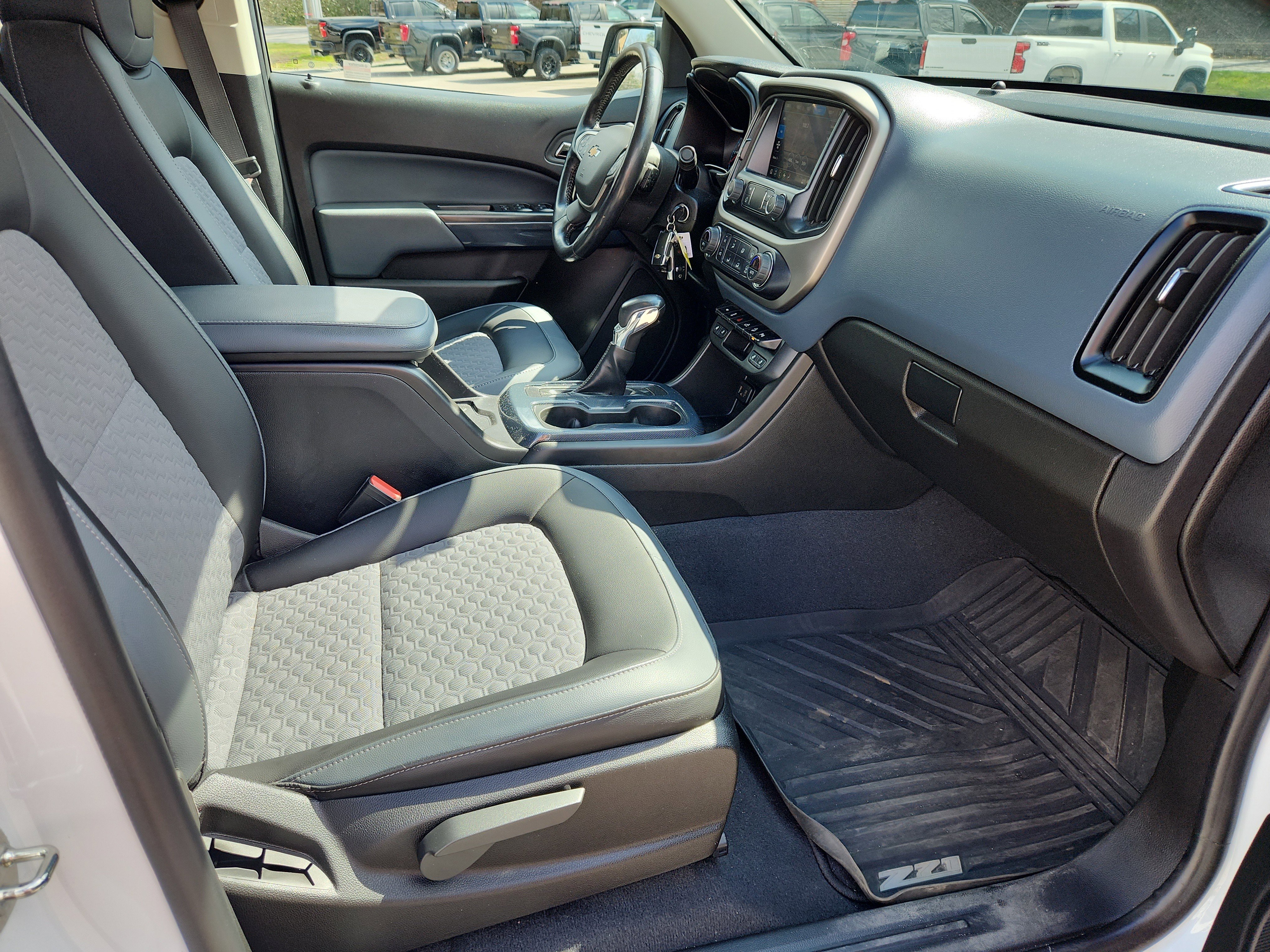 Used 2022 Chevrolet Colorado Z71 image 44