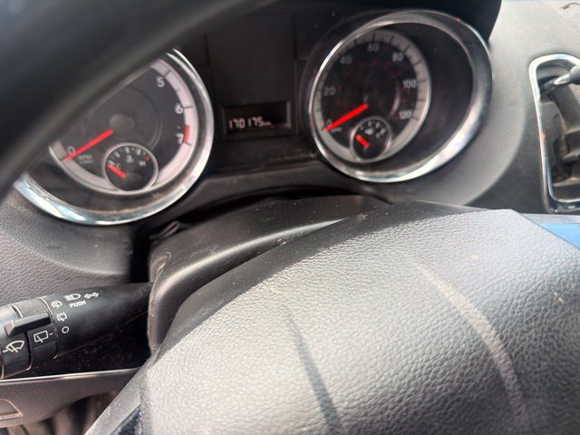 Used 2019 Dodge Grand Caravan SE FWD image 11