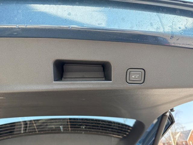 New 2026 Buick Enclave Preferred w/ Power Package image 9