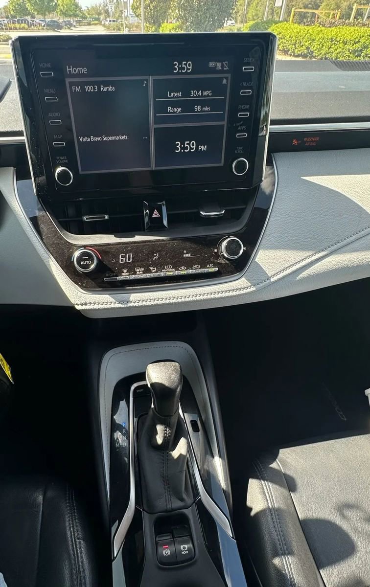 Used 2020 Toyota Corolla SE image 13