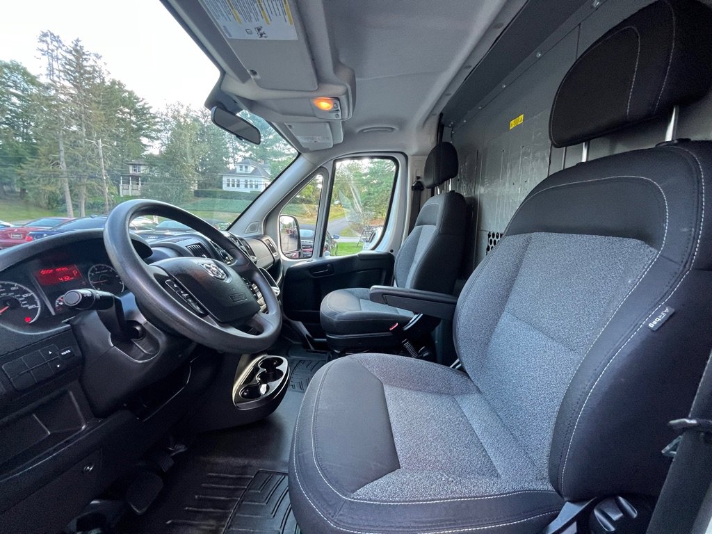 Used 2015 RAM ProMaster 2500 w/ Interior Convenience Group image 15