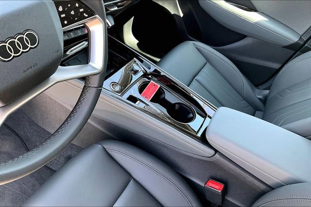 New 2026 Audi Q3 quattro 2.0T image 14