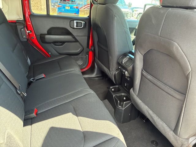 Used 2020 Jeep Wrangler Unlimited Sahara w/ Dual Top Group image 16