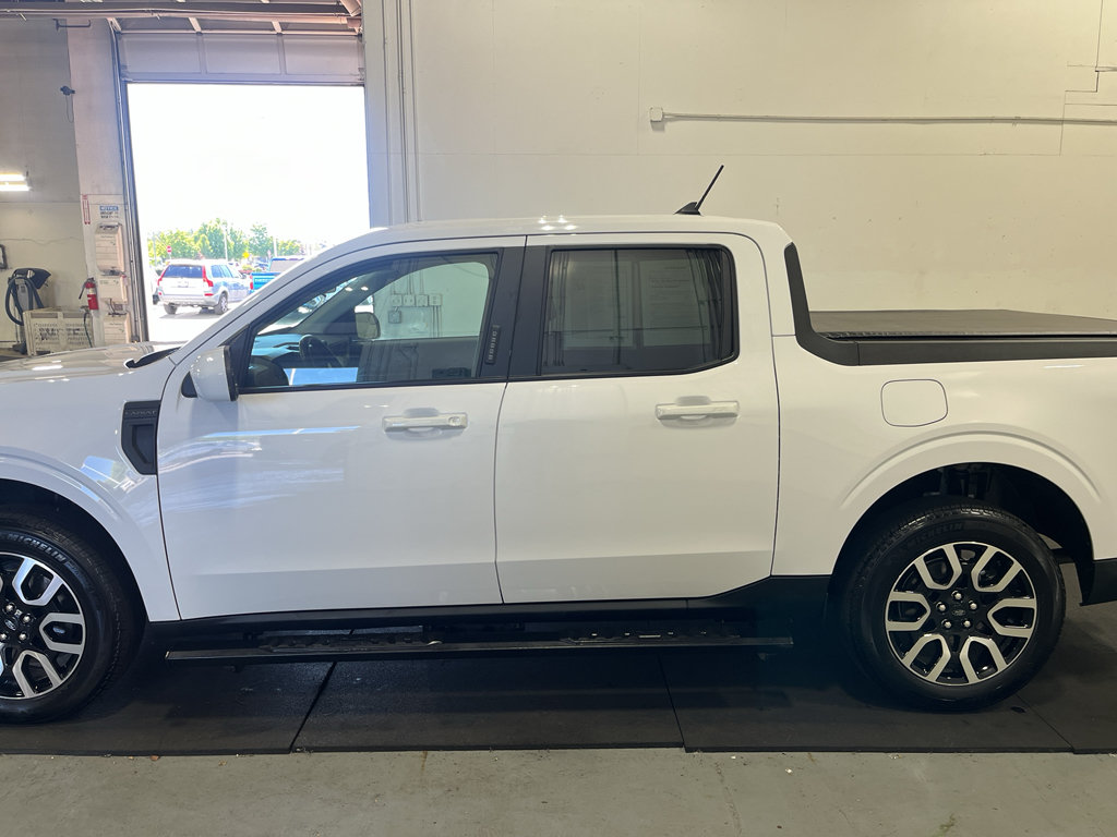 Used 2022 Ford Maverick Lariat w/ Equipment Group 500A Standard AWD/4WD image 9