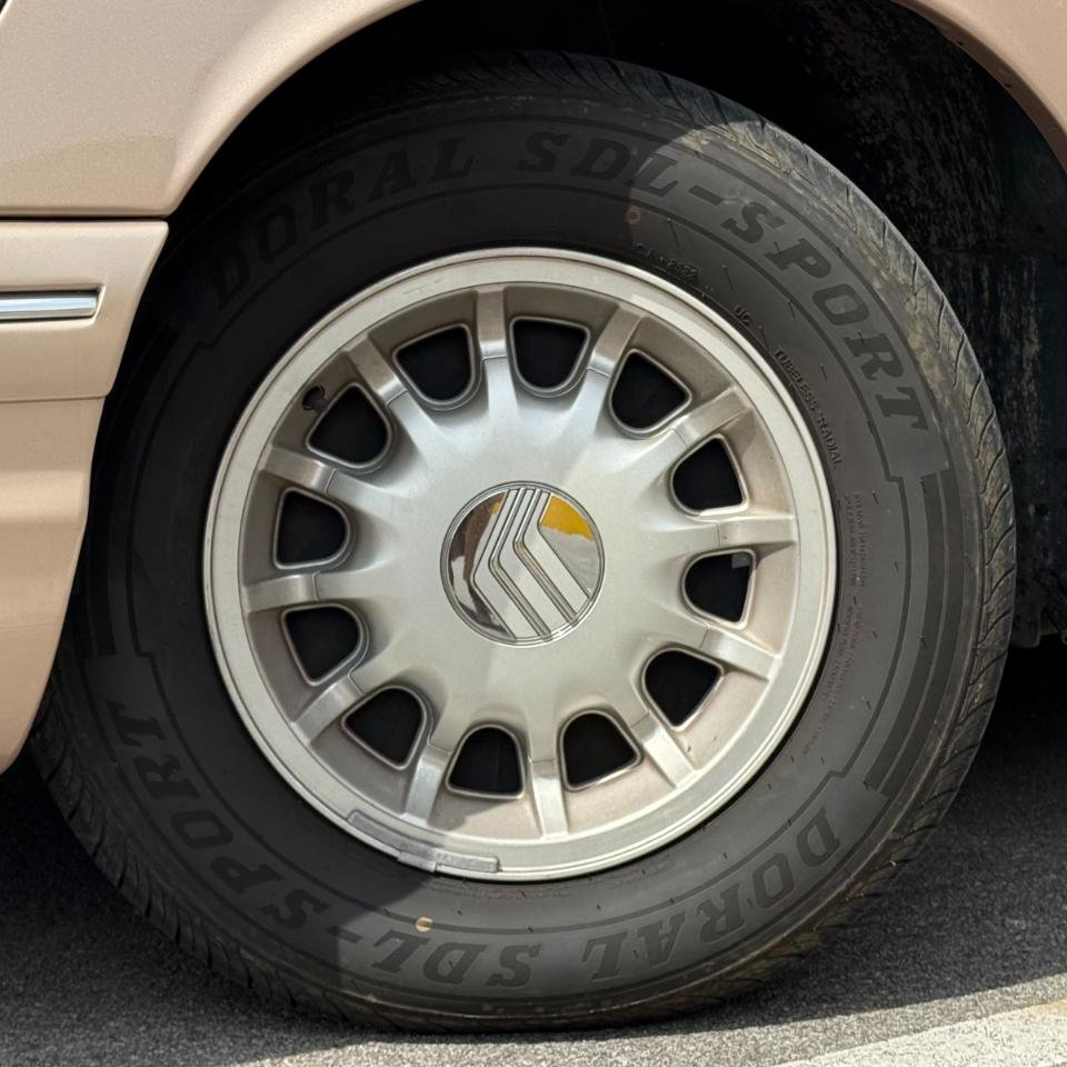 Used 1996 Mercury Grand Marquis LS RWD image 21