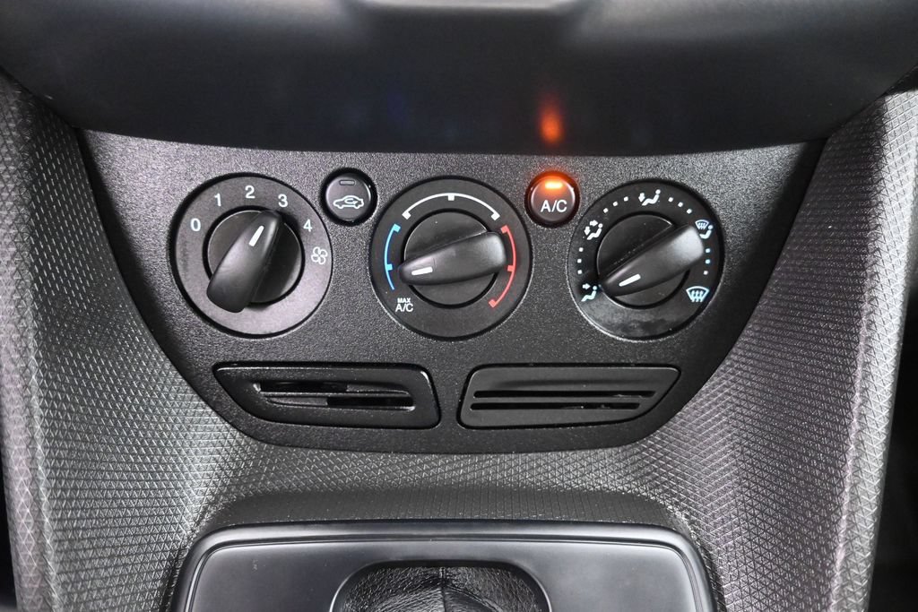 Used 2016 Ford Transit Connect XL FWD image 17