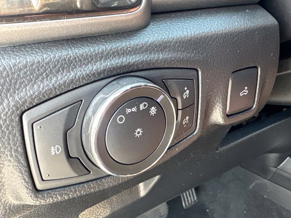 Used 2022 Ford Ranger XLT w/ Equipment Group 301A Mid AWD/4WD image 32