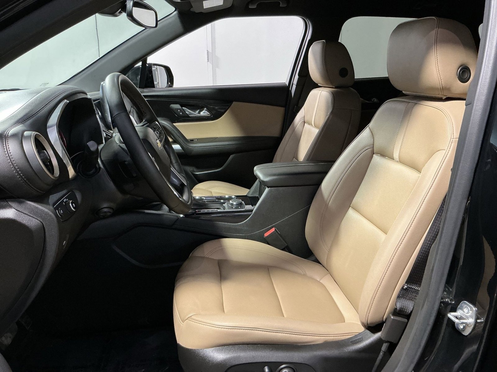 Used 2024 Chevrolet Blazer Premier w/ Enhanced Convenience Package image 21