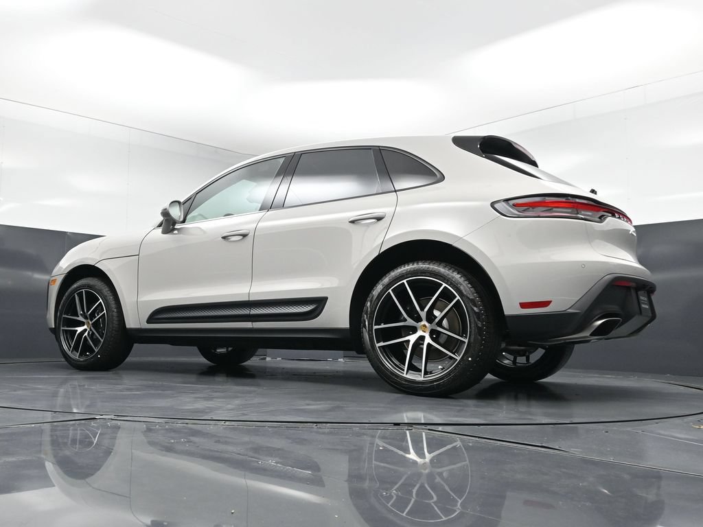 New 2026 Porsche Macan AWD/4WD image 23