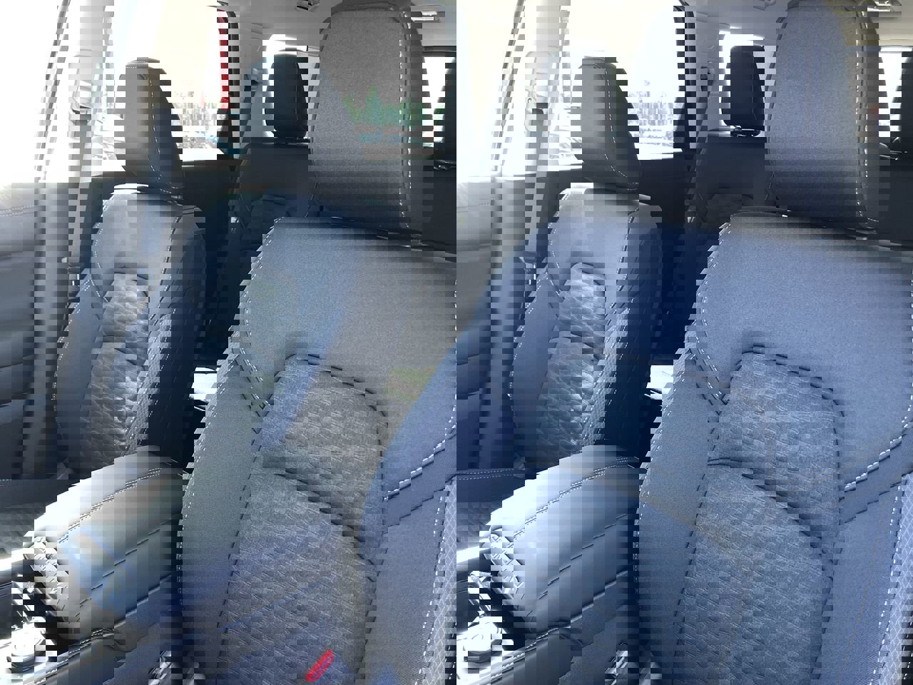 New 2026 Nissan Pathfinder SV image 23